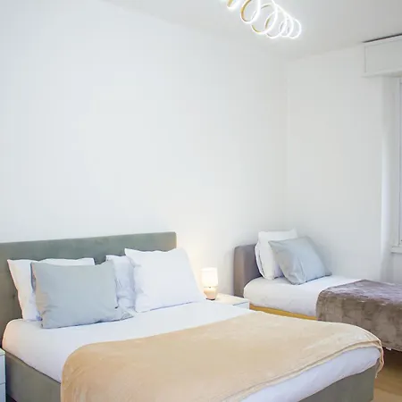 A Charming In Apartamento Verona