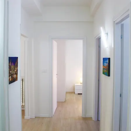 A Charming In Apartament Werona